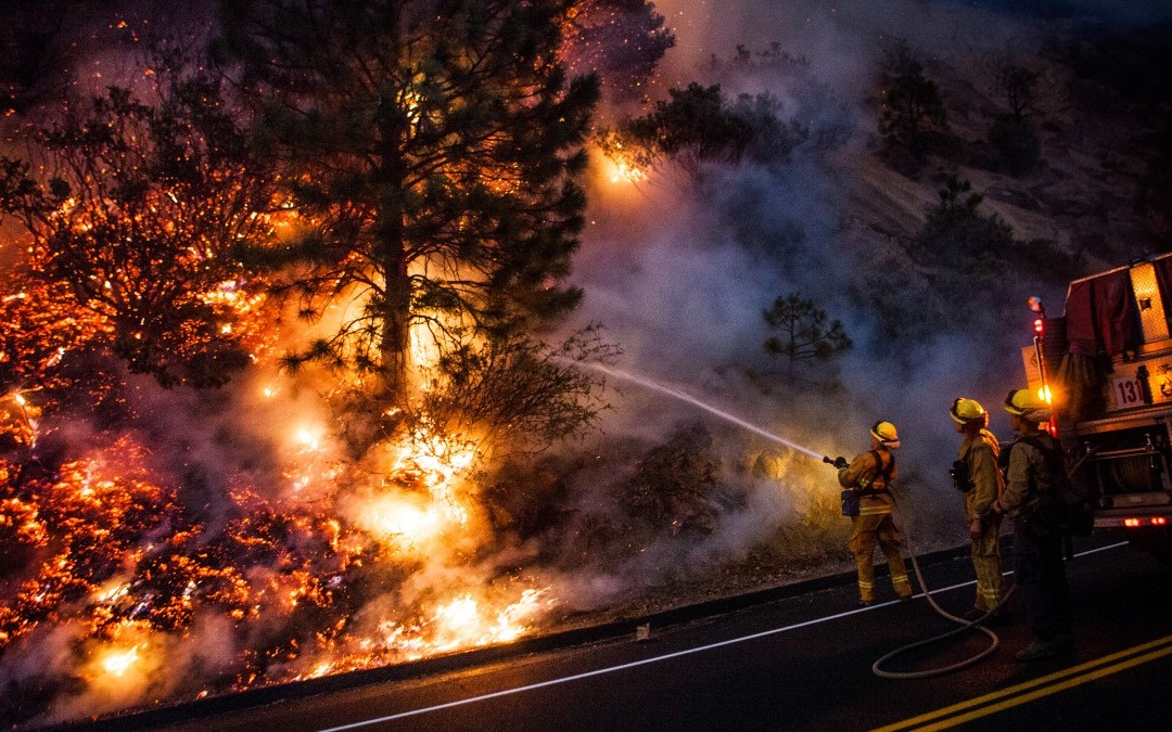Telling the story of wildfires, with photography